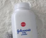 Johnson & Johnson terá de pagar homem com câncer que usou seu talco quando criança
