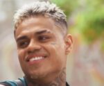 MC Cabelinho é processado em R$ 48 mil por casa de evento