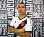 Vasco confirma contratação do volante chileno Gary Medel