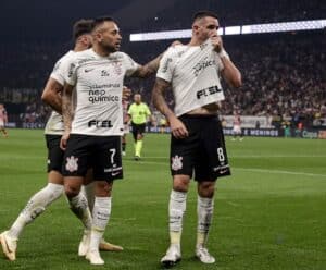 Renato Augusto Corinthians