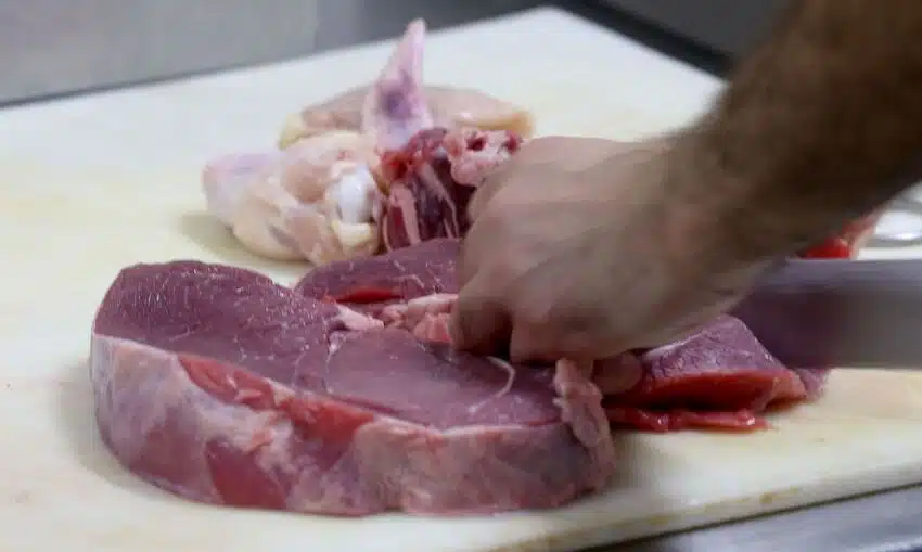 curso de preparo de carne em cachoeiro