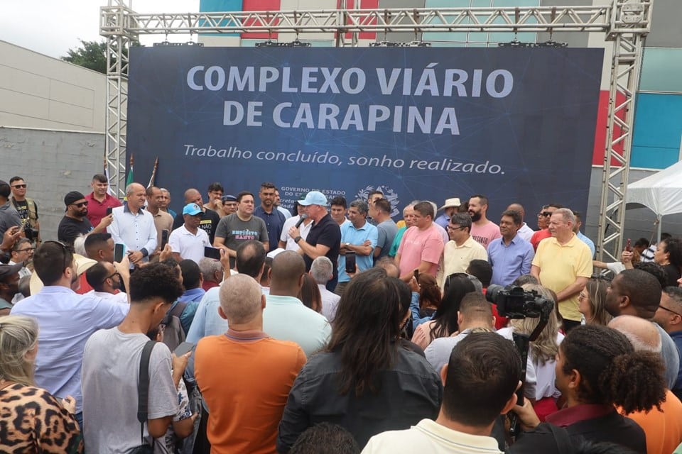 Governador Casagrande inaugura viaduto