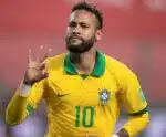 Neymar vive melhor sequência física desde 2021 no Santos