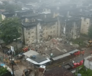 Desabamento de prédio deixa 11 mortos e 3 desaparecidos