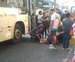 Mulher fica ferida ao ser atropelada por ônibus em Cachoeiro