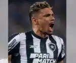 Tiquinho tem lesão confirmada e desfalca Botafogo por 5 semanas
