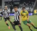 Botafogo falha pelo alto e acaba eliminado pelo Defensa y Justicia