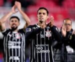 Corinthians vence Estudiantes e vai à semifinal da Sul-Americana
