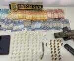PC prende suspeito de homicídio e apreende armas, drogas e dinheiro no ES