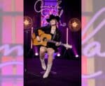 Sucesso capixaba: cantora de Ibatiba lança DVD gravado em Goiânia