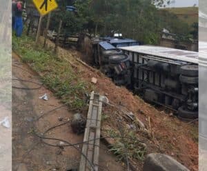 Motorista perde controle de carreta e tomba em rodovia de Cachoeiro