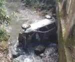 Homem de 56 anos morre após carro cair de ponte em Alfredo Chaves