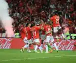 Internacional elimina River Plate nos pênaltis e avança na Libertadores
