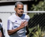 Maior aposta do Cruzeiro, Matheus Pereira sofre lesão no joelho