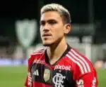 Pedro leva suspensão e multa do Flamengo e vira desfalque na Libertadores