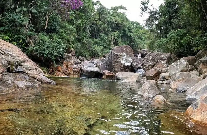 Foto do Poço do Egito um dos atrativos do turismo em Iúna