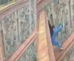 VÍDEO | Homem cai de terraço durante degustação de vinhos