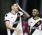 Vegetti marca, Vasco derrota o Grêmio e acaba com jejuns no Brasileirão