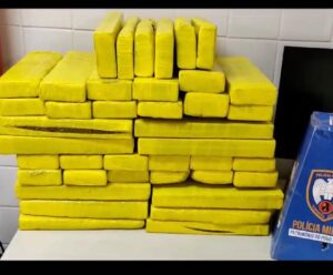 Homem é preso com 60 tabletes de maconha em cidade do ES