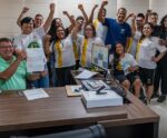 Apae de Marataízes visita gabinete do prefeito e pede melhorias