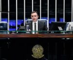 Pacheco avalia decretar luto Nacional pela morte de Silvio Santos