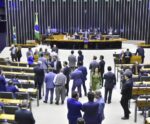 Minirreforma eleitoral aprovada encurta punição a candidatos inelegíveis