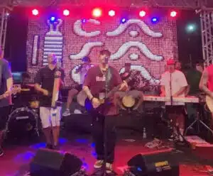 🦀 Vem aí: 1º Festival Cultural Caranguejo Azul em Marataízes Banda Casaca