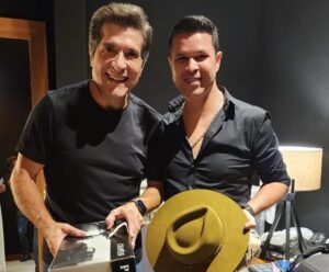 Em show no ES, Daniel recebe Fabiano Juffu e elogia o cachoeirense