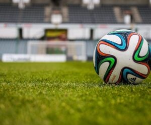 Final do Campeonato de Futebol de Alegre 2023 é neste sábado (21) Bola de futebol - Campeonato Municipal de Futebol de Base