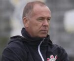 Mano Menezes volta ao Corinthians para tentar ‘salvar’ a temporada