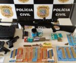 PC apreende armas e mais de mil munições dentro de cofre no ES