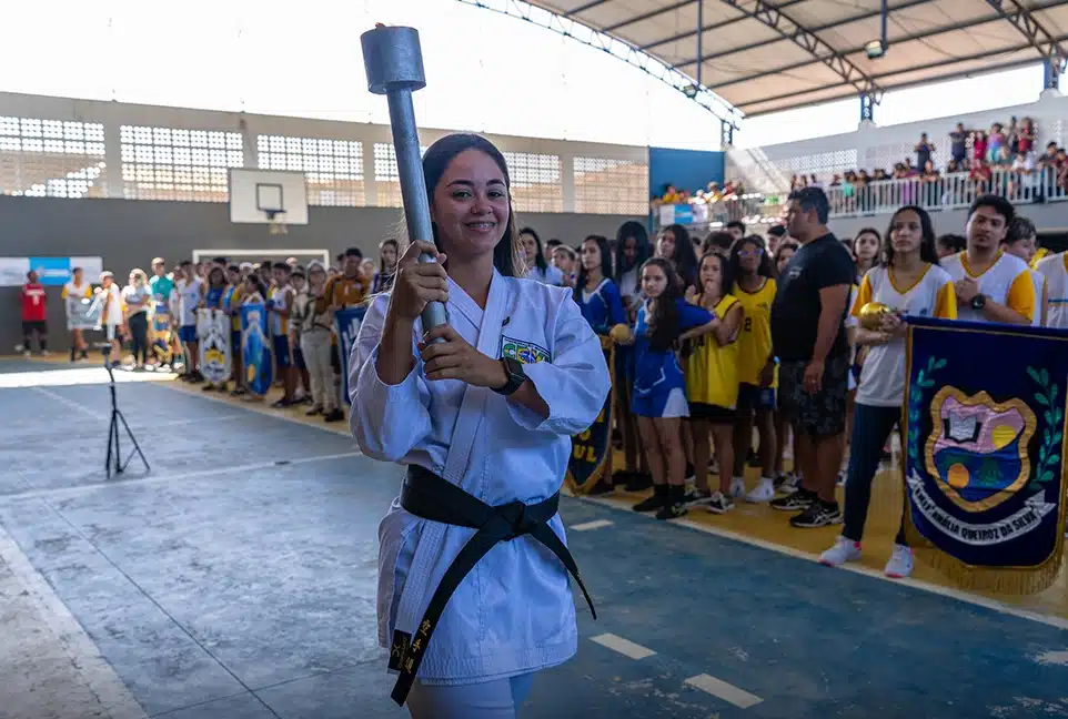 Abertura dos jogos estudantis em Marataízes