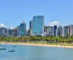 Balneabilidade: praias de Vitória têm bandeiras verdes para banho