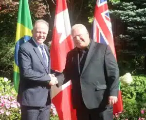 Governador se reúne com premiê de Ontário, no Canadá