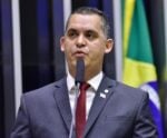 Sugestão de deputado do ES pode retomar obras paradas no Brasil