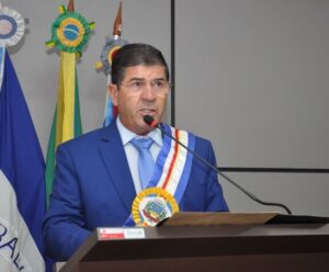 Pede pra sair! Insegura, população questiona gestão em Guaçuí Prefeito de Guaçuí Marcos Jahuar
