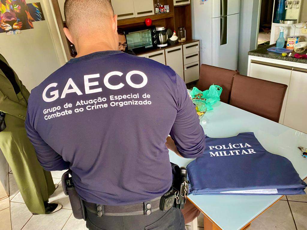 Policiais fecham comércio de salgados utilizado para o jogo do bicho em MT  - Primeira Hora