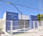 Mulher suspeita de estelionato, ameaça e extorsão e presa no ES