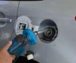 Preço da gasolina diminui e do diesel aumenta para distribuidoras