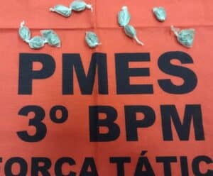 Homem é preso pela PM durante abordagem em Alegre