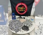 PM apreende mais de mil pedras de crack, loló e pinos de cocaína no ES
