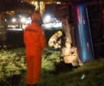 Cinco pessoas morrem e 18 ficam feridas em acidente com ônibus clandestino
