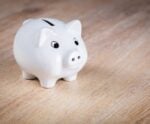 Como economizar dinheiro mesmo sendo pobre?