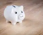 Como economizar dinheiro mesmo sendo pobre?