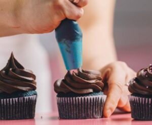 Oportunidade! Anchieta oferta curso gratuito de confeitaria