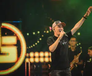 cantor João Gomes