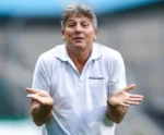 Renato Gaúcho revela busca por centroavante e espera por novidades