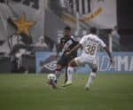 Santos goleia Vasco por 4 x 1 e deixa a zona de rebaixamento