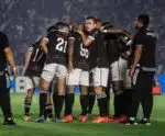 Santos e Vasco só dependem do próprio resultado para evitar rebaixamento