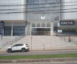 Agência da Caixa começa a funcionar em novo endereço em Cachoeiro nova agência Caixa Econômica no Stone Ofice